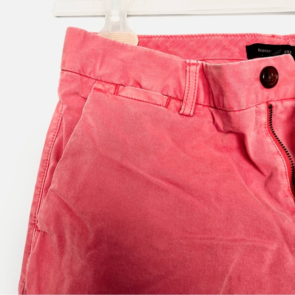 LIGHT RED KHAKI BANANA REPUBLIC SHORTS - Picture 5 of 7